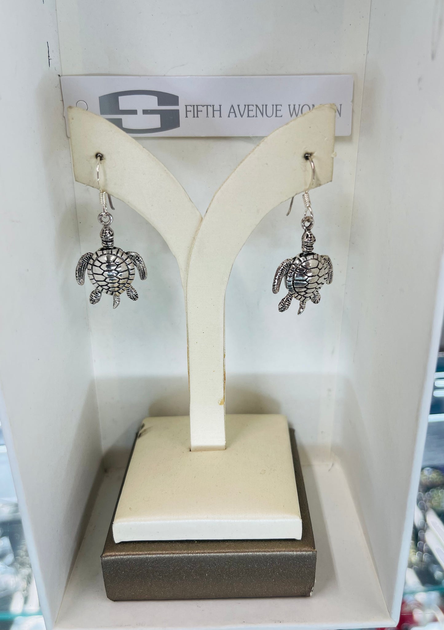 .925 Sterling silver movable Turtle earring for teens/women/boys