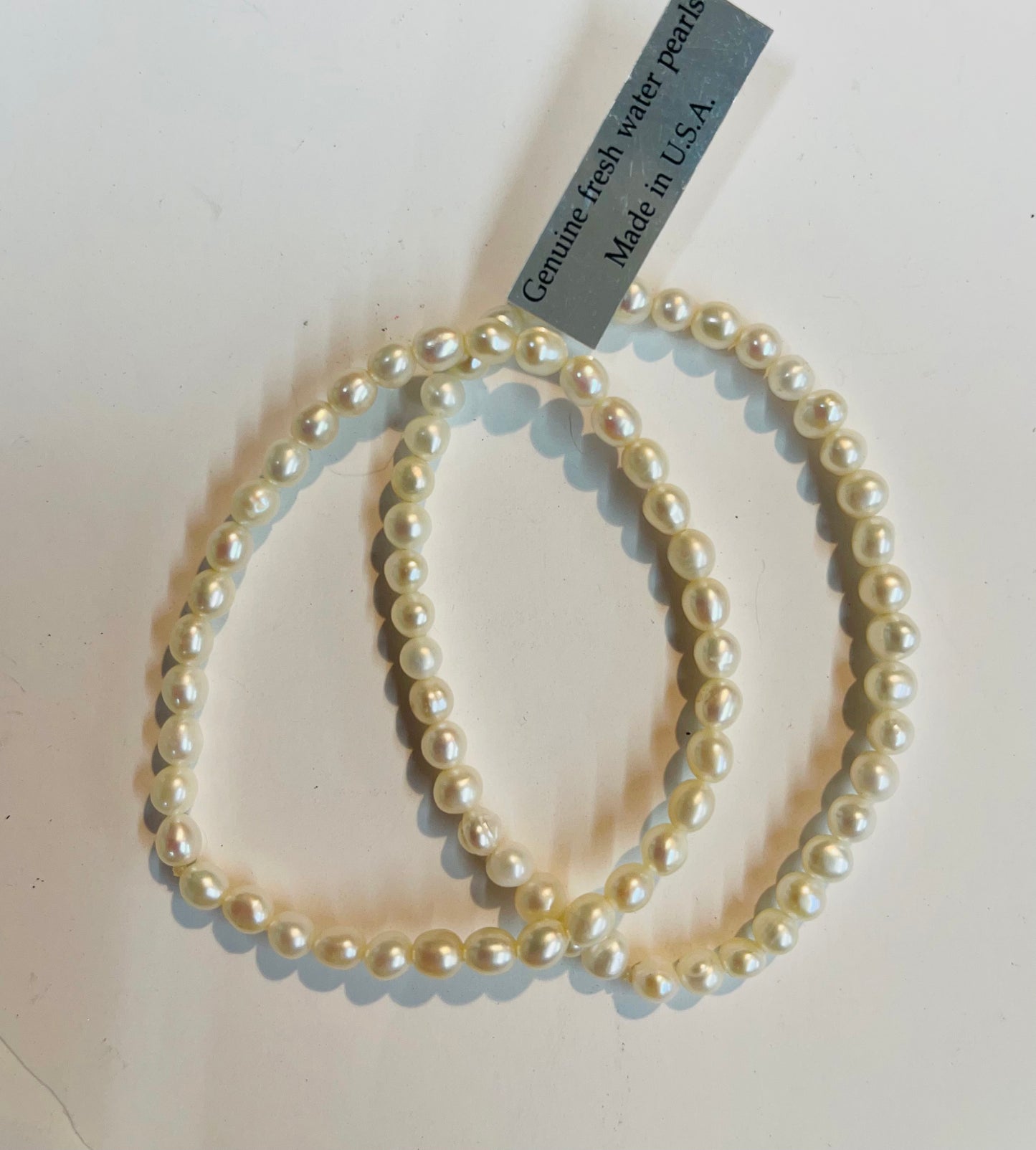 Stretching genuine pearls bracelets  19.00/set