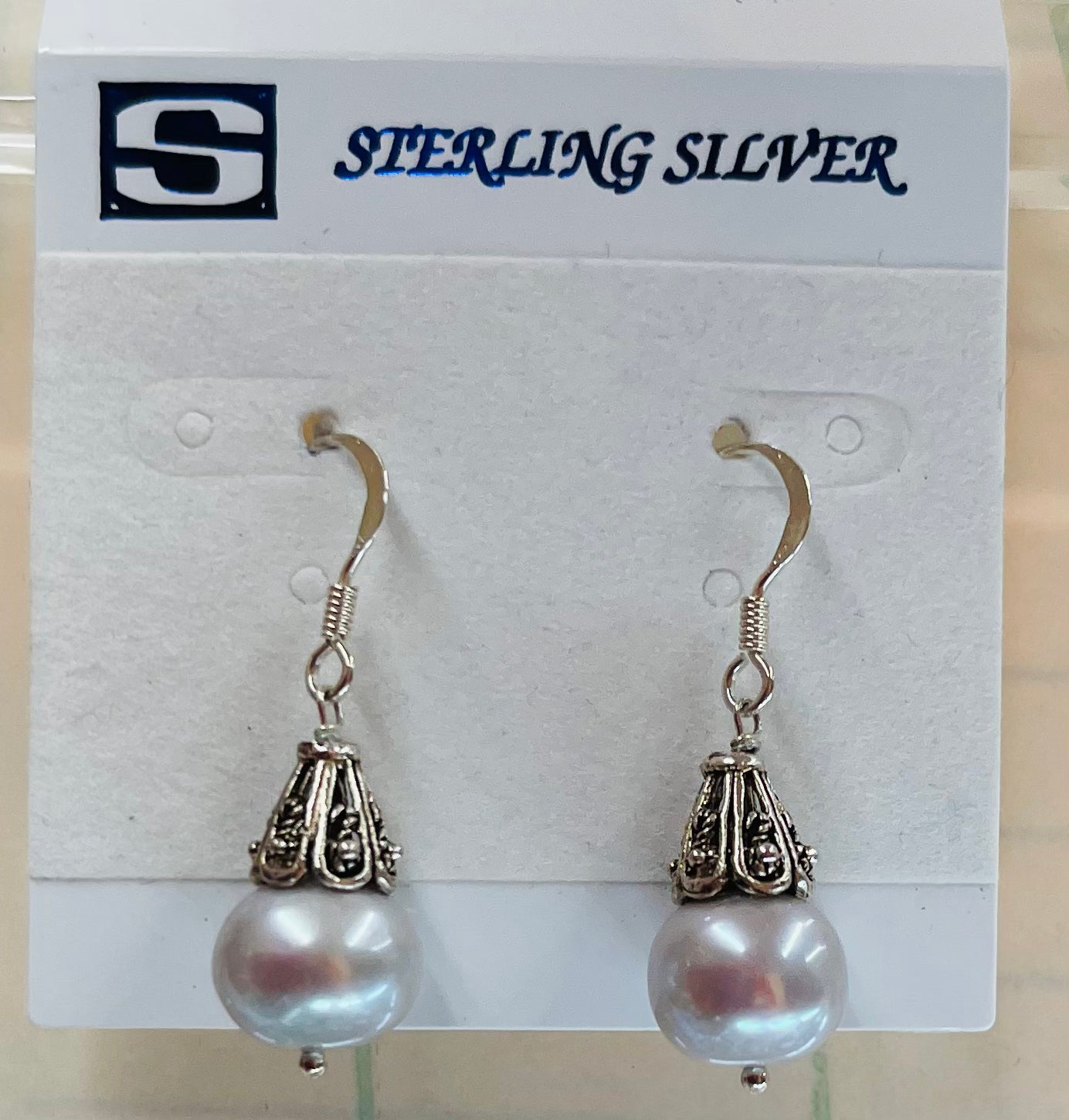 Elegant natural 11mm Natural Pearl on hook Stering Silver earring